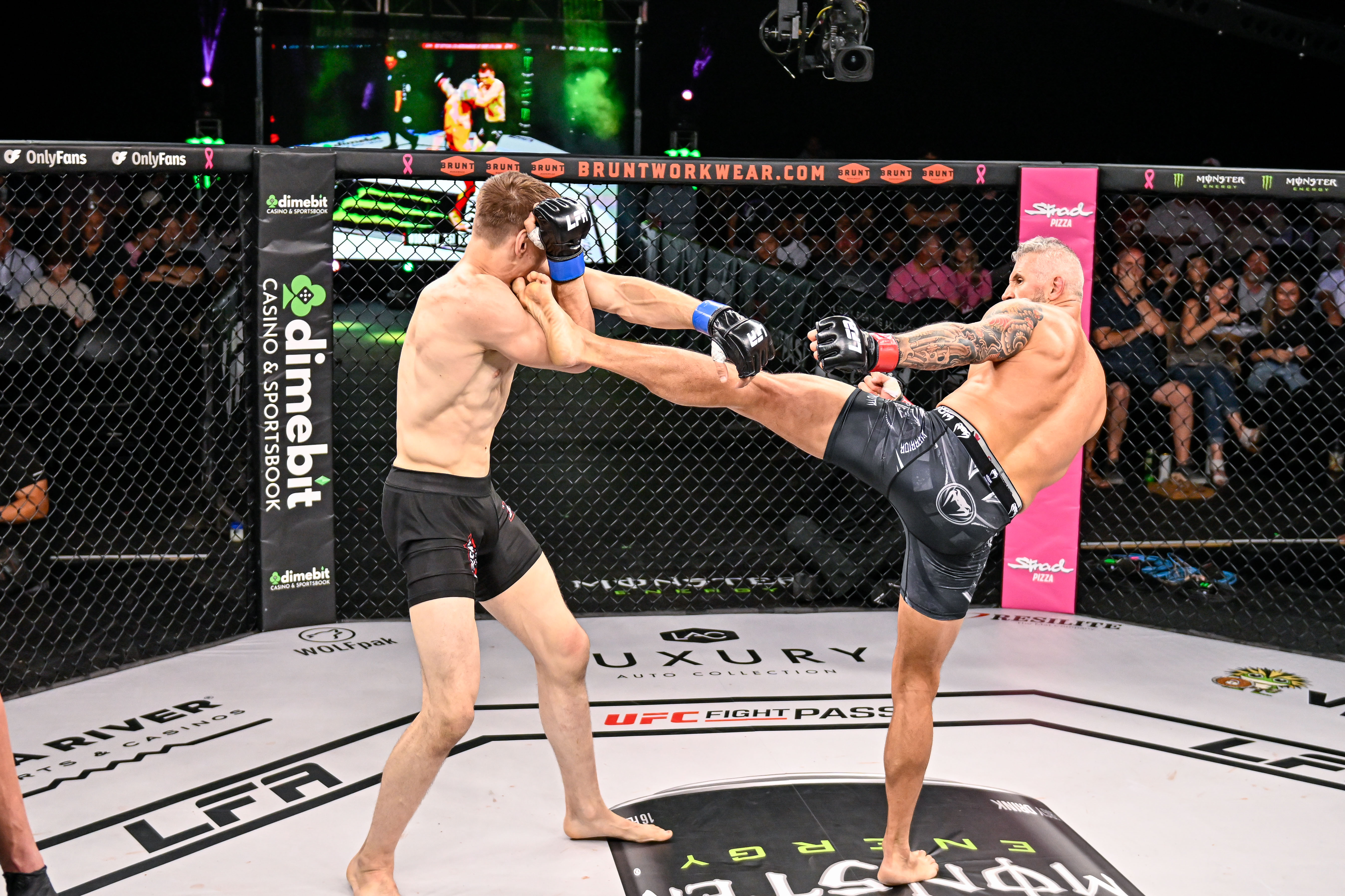 MMA training at Proving Ground MMA